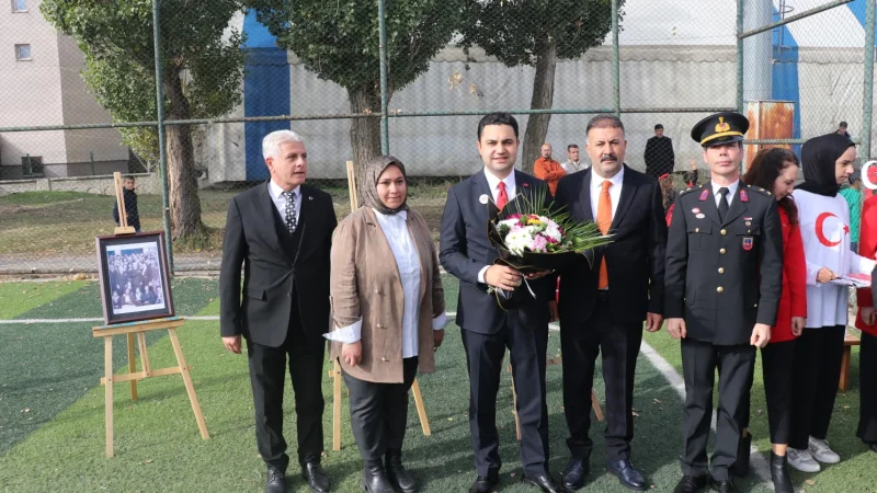 Tutak'ta 29 Ekim Cumhuriyet Bayramı Coşkusu