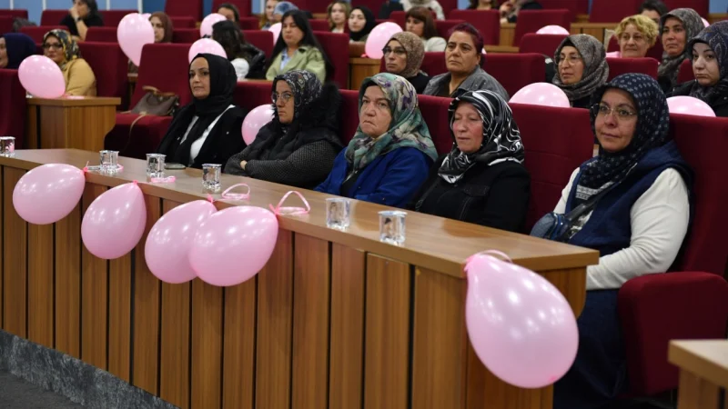 Altındağ Belediyesi'nden Kadın Çalışanlara Meme Kanseri Farkındalık Semineri