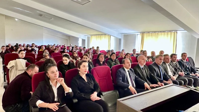 Ardahan'da Psikososyal Günleri Projesi Kapsamında Eğitim Düzenlendi