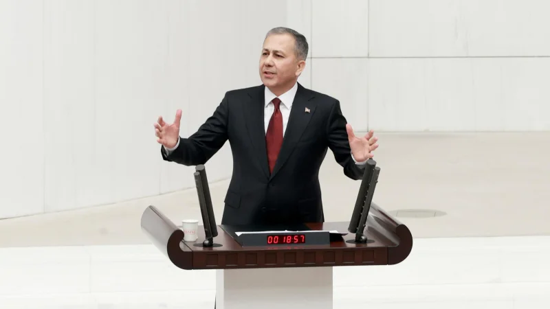 Bakan Yerlikaya'dan Göç Yönetimi ve Geri Dönüşler Hakkında Açıklama