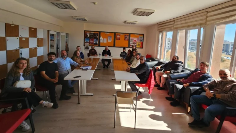 Balıkesir Güzel Sanatlar Lisesi'nde Sanat ve Eğitim Odaklı İnceleme