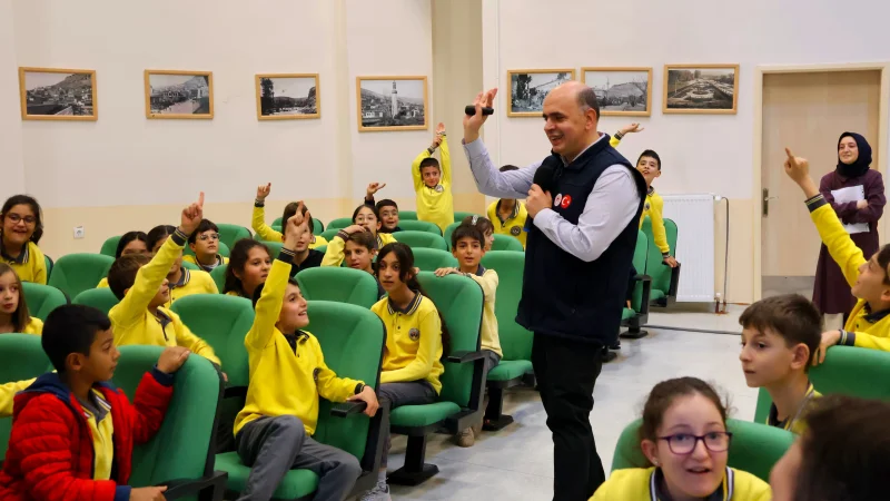 Bayburt'ta Ortaokul Öğrencilerine Yönelik İklim Değişikliği Eğitimi Verildi