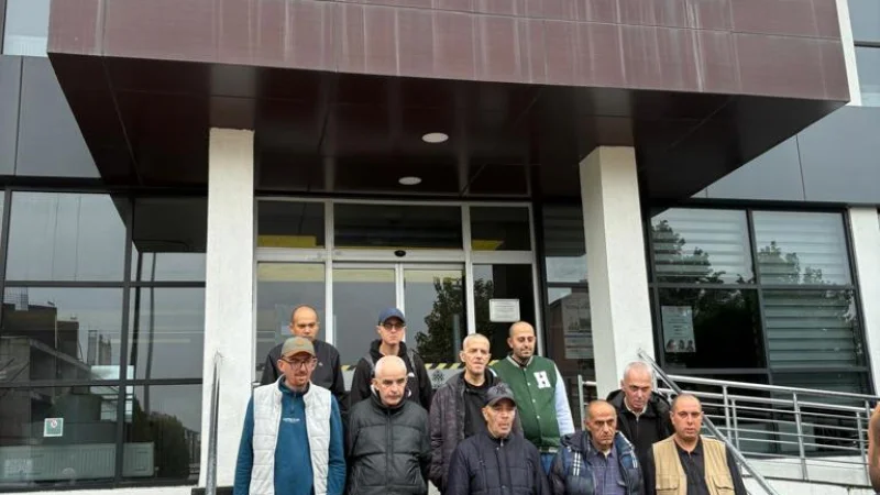 Düzce'de Engelsiz Yaşam Merkezi Sakinlerinden Kütüphane Ziyareti