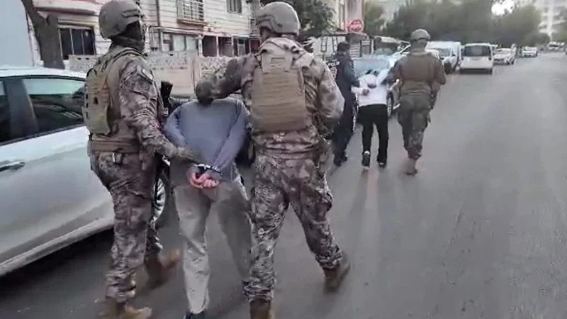 Elazığ merkezli 3 ilde yasa dışı bahis operasyonu: 9 gözaltı