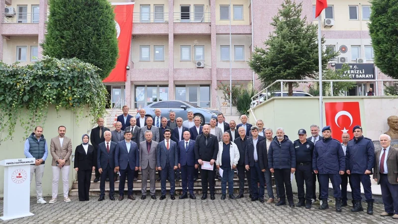 Ferizli'de 19 Ekim Muhtarlar Günü Törenle Kutlandı