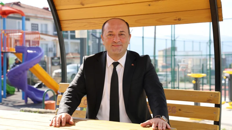 Geyve'de Yeni Semt Parkları Tamamlandı: Canlı Kamera Takibi Başladı