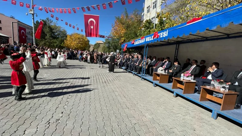 Kağızman'da 29 Ekim Cumhuriyet Bayramı Coşkuyla Kutlandı