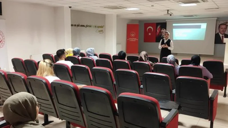 Kahramanmaraş'ta Bakım Personeline Kriz, Öfke ve Stres Yönetimi Eğitimi