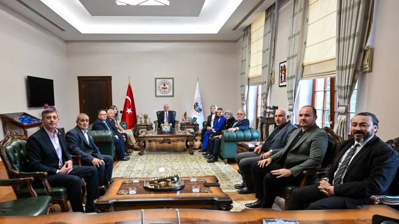 Kırklareli Valisi Uğur Turan, 19 Ekim Muhtarlar Günü'nde Muhtarları Kabul Etti