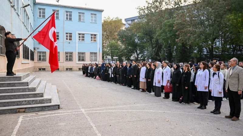 Kırklareli Valisi Uğur Turan'dan Anadolu İmam Hatip Lisesine Ziyaret