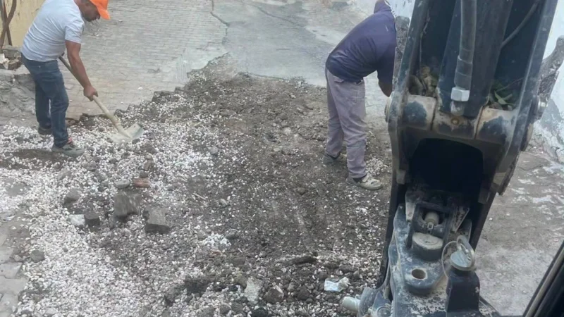 Mardin'in Savur İlçesinde Altyapı ve Yol Yenileme Çalışmaları Hız Kesmeden Sürüyor
