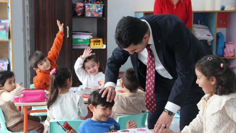 Mazgirt Kaymakamı Akduman'dan Göktepe ve Akpazar'da Okul Ziyaretleri