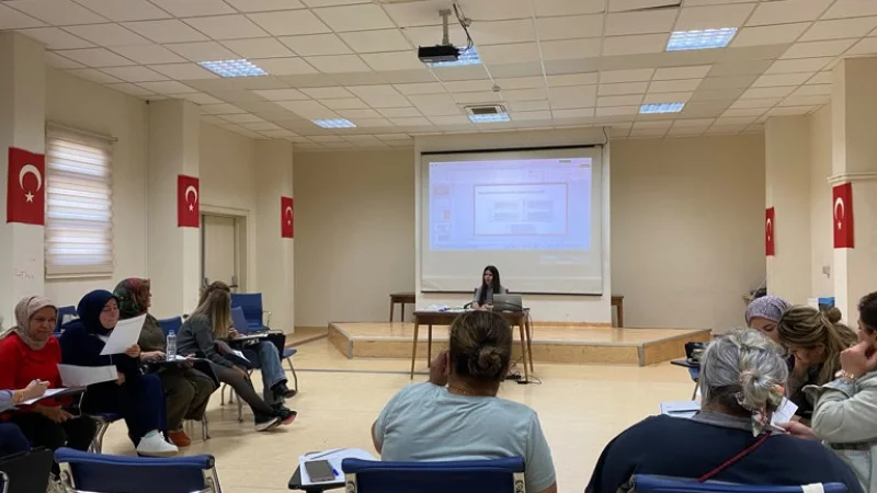 Mersin'de Modüler Aile Eğitim Programı'nın İkinci Oturumu Gerçekleştirildi