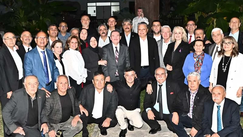 Muratpaşa'da Muhtarlar Günü Özel Programı Düzenlendi