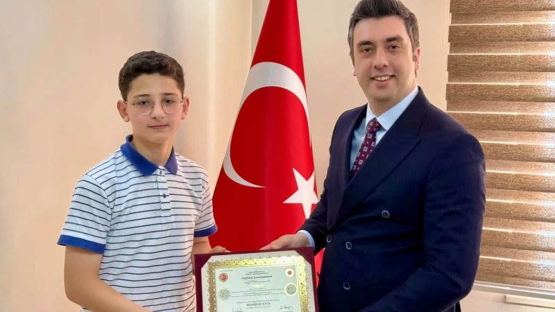 Ordu Kabataş'ta Hafızlık Eğitimini Tamamlayan Öğrencilere Belgeleri Verildi