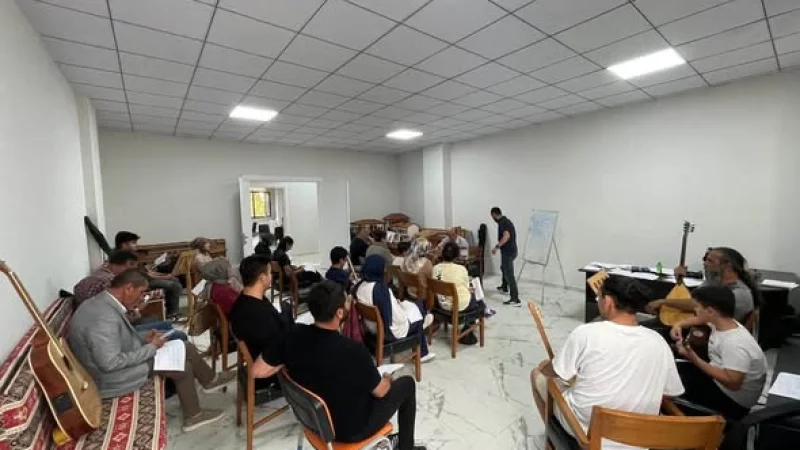 Osmaneli'nde Müzik Kursları Yoğun İlgiyle Sürüyor