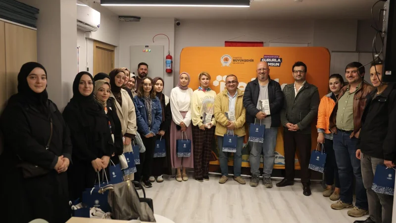 Samsun'da Petek Genç Kitap Kulübü Edebiyatseverleri Buluşturuyor