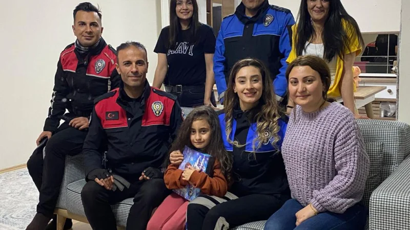 Şanlıurfa'da Şehit Çocuğuna Anlamlı Doğum Günü Sürprizi