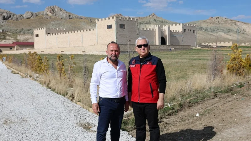 Sivas'ta Orta Çağ Temalı 'Kale Çiftlik' Projesi İçin Geri Sayım Başladı