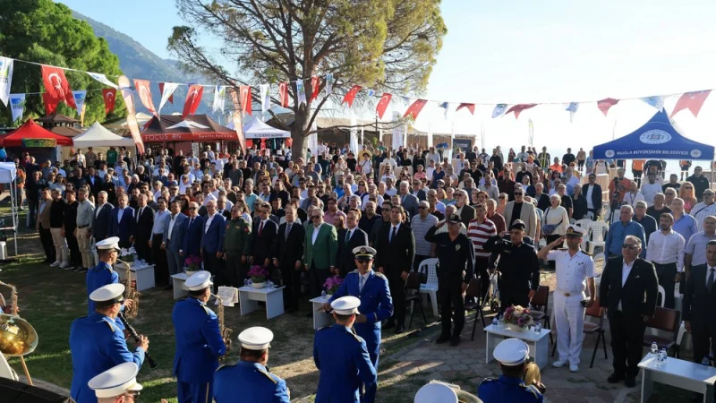 26. Uluslararası Ölüdeniz Hava Oyunları Festivali Fethiye'de Başladı