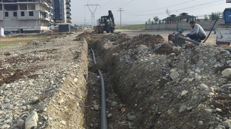 Batman'da Altyapı Çalışmaları Sürüyor: Bayındır Mahallesi'ne Yeni İçme Suyu Hattı