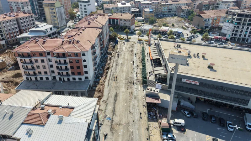 Battalgazi'de Kaldırılan Konteyner Çarşıların Yerleri Temizleniyor