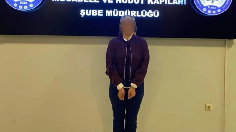 Bursa'da Kendini Avukat Olarak Tanıtıp Dolandırıcılık Yapan Şüpheli Yakalandı