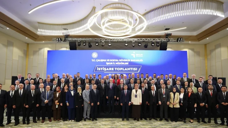 Çalışma ve Sosyal Güvenlik Bakanı Işıkhan İŞKUR İl Müdürleri İstişare Toplantısı'na Katıldı