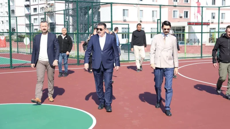 Devrek’te Yeni Spor Tesisinin Yapım Çalışmaları Sürüyor