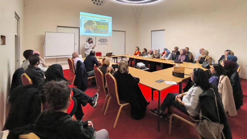 Fatih’te İslam Düşünce Tarihi Okumaları “Nefs Düşüncesi” Oturumuyla Başladı