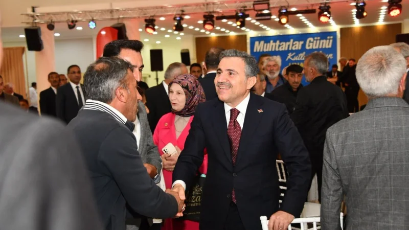 Gümüşhane Valisi Cevdet Atay, Kelkit'te Muhtarlarla Buluştu