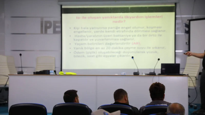 İpekyolu Belediyesi'nde Personele İş Sağlığı ve Güvenliği Eğitimi