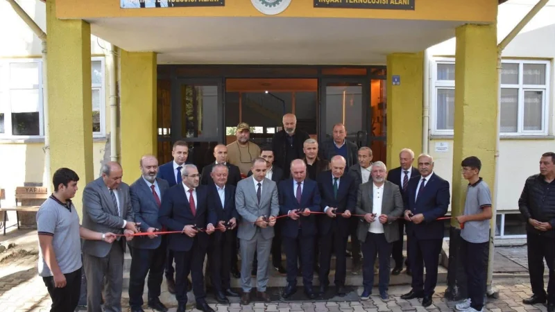 İskilip Mesleki ve Teknik Anadolu Lisesine Yeni CNC Makineleri Kazandırıldı