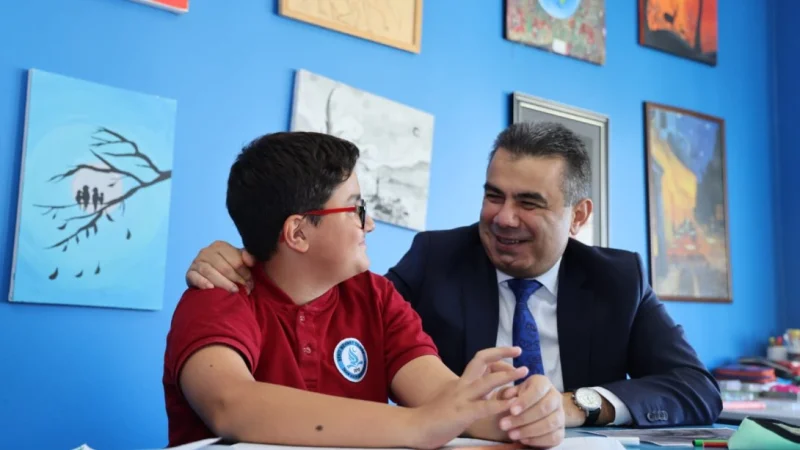 Kastamonu'da Milli Eğitim Müdürü Hasan Gümüş, Öğrencilerle Bir Araya Geldi