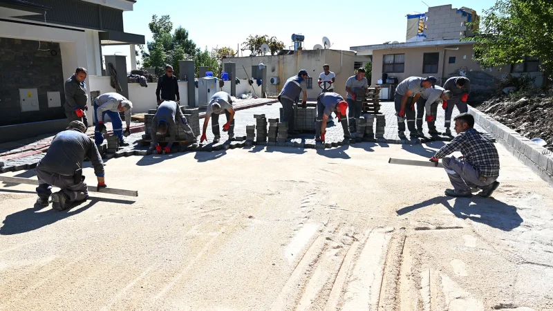Kemer'de Altyapı ve Ulaşım Çalışmaları Hız Kesmeden Sürüyor