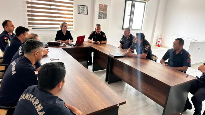 Kırıkkale'de Jandarma Personeline 'Evlilik Öncesi' Eğitimi Verildi