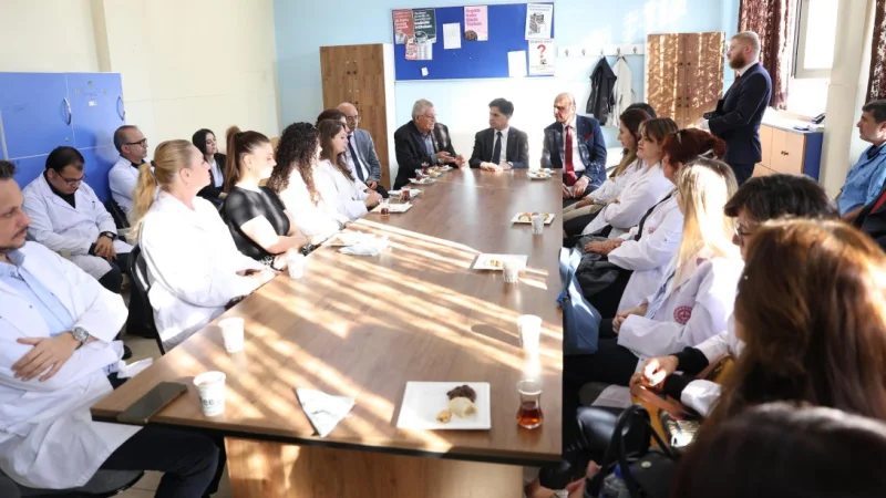 Mersin İl Milli Eğitim Müdürü Muhammed Özdemirci'den Okul Ziyareti