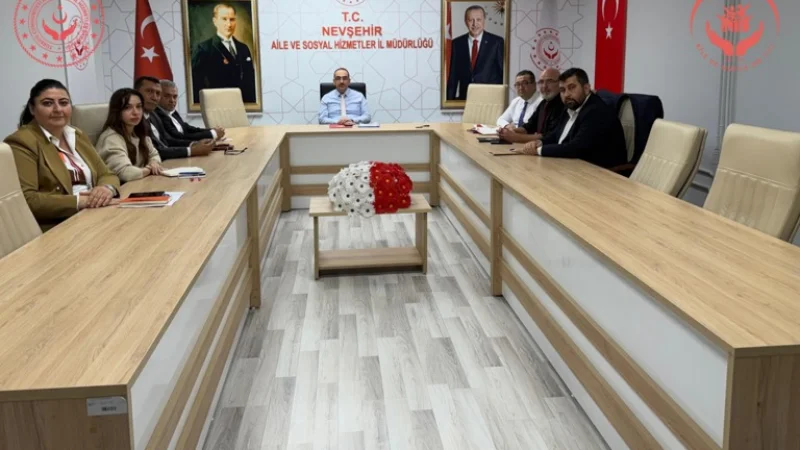 Nevşehir'de İyilik Var Gönüllü Platformu İçin Değerlendirme Toplantısı