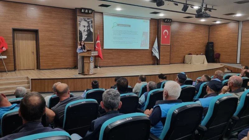 Ortahisar Belediyesi'nde Personele Yönelik Bağımlılıkla Mücadele Eğitimi Düzenlendi