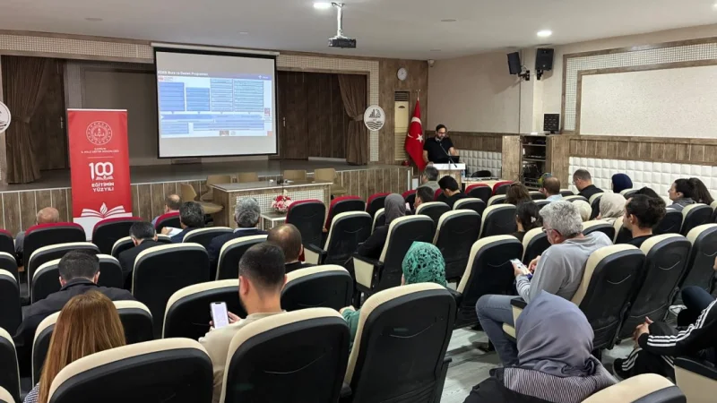 Samsun'da 17 İlçede TÜBİTAK ve TEKNOFEST Bilgilendirme Eğitimleri Tamamlandı
