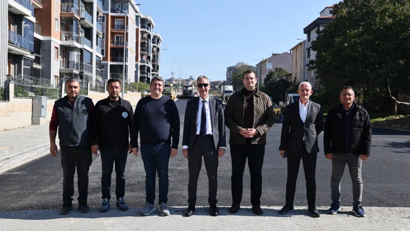 Silivri'de Mimarsinan Mahallesi'nde Asfaltlama Çalışmaları Başladı