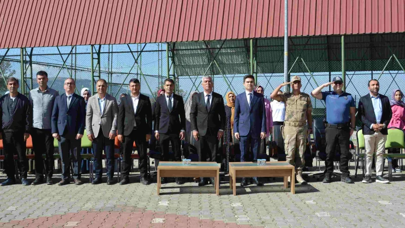 Adaklı'da İlköğretim Haftası Coşkuyla Kutlandı
