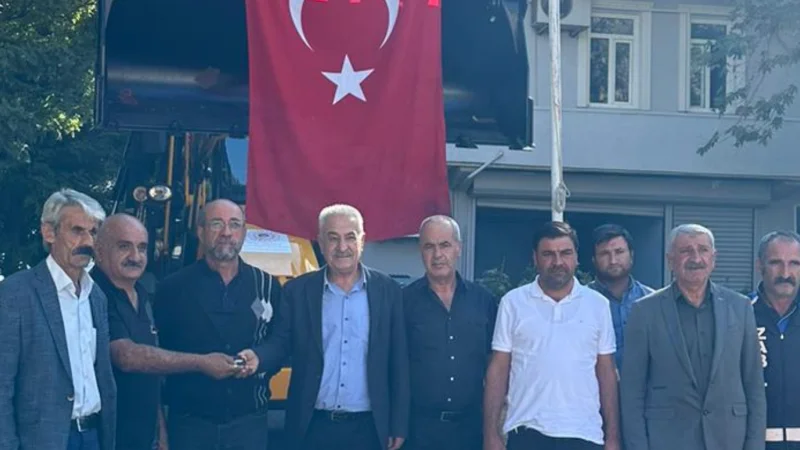 Adıyaman'ın Tut İlçesine Bakanlıktan İş Makinesi Desteği