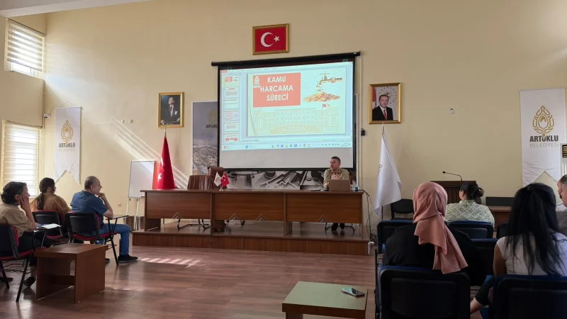 Artuklu Belediyesi'nden Personele Kamu Harcama Süreçleri Eğitimi
