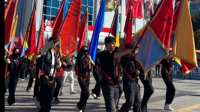 Bahçelievler'de 29 Ekim Cumhuriyet Bayramı'nın 102. Yıl Dönümü Coşkuyla Kutlandı