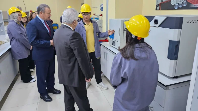Balıkesir'de Eğitimde Yerinde Denetim: İvrindi'deki Okullar İncelendi