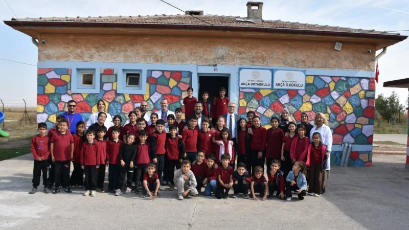 Batman'da Okul Ziyaretleri: İl Milli Eğitim Müdürü Yaşar Ciğer'den Öğrencilere Tavsiyeler