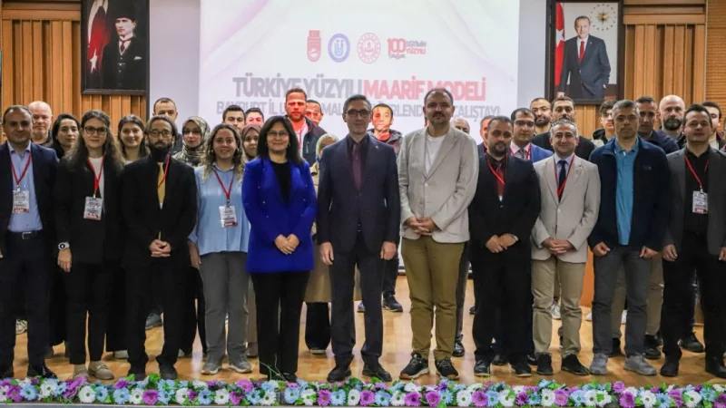 Bayburt'ta Türkiye Yüzyılı Maarif Modeli Çalıştayı Düzenlendi