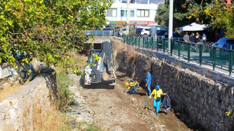 Bodrum'da Uludere İçin Kapsamlı Temizlik ve Çevre Seferberliği