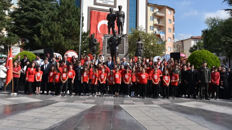 Bozüyük'ün Düşman İşgalinden Kurtuluşunun 104. Yıldönümü Törenlerle Kutlandı